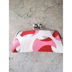 Retro-Style Christina Aguilera Clutch Purse With Abstract Red Pink White Pattern